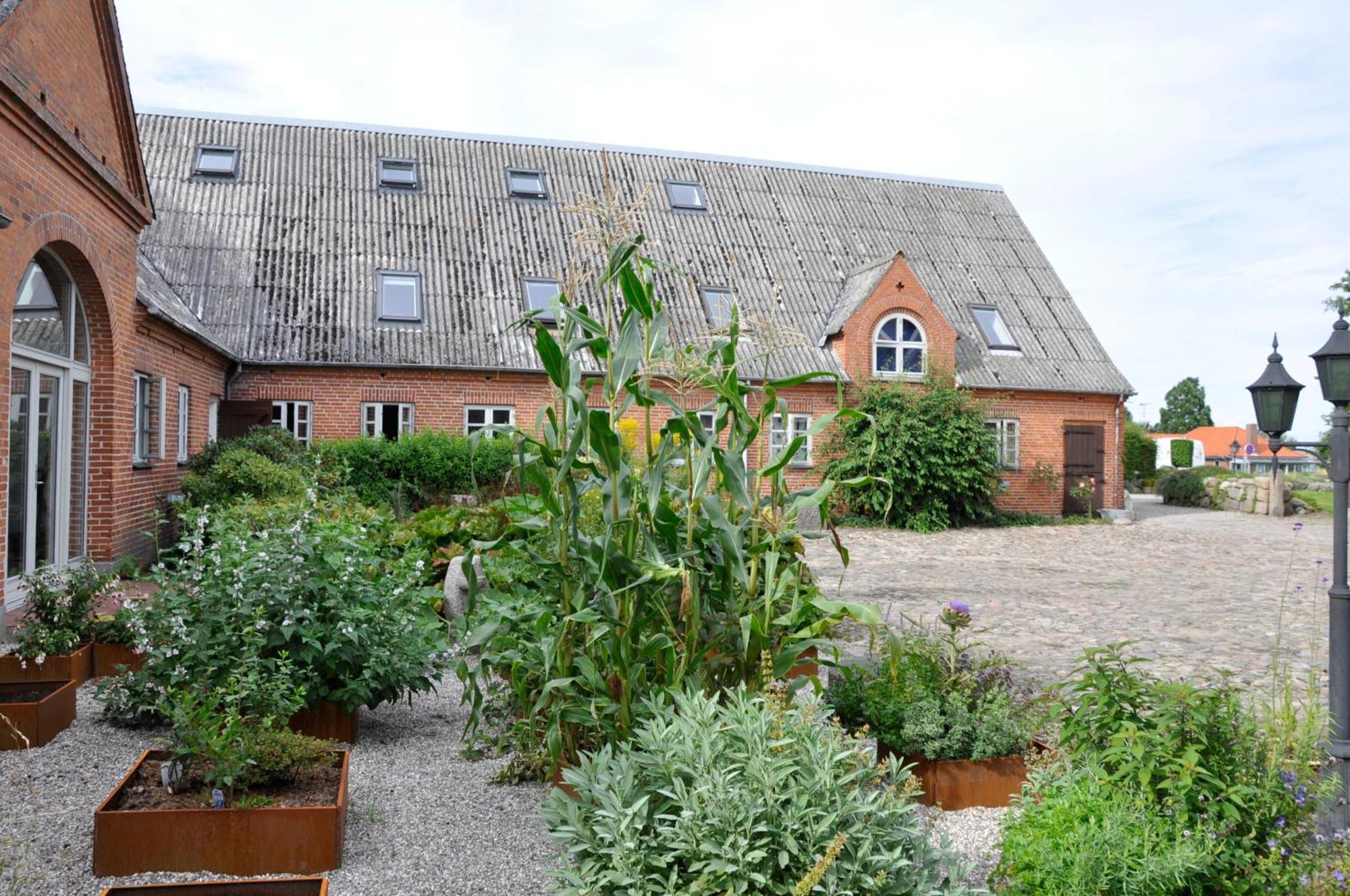 Lundsgaard Bed & Breakfast Фоборг Экстерьер фото