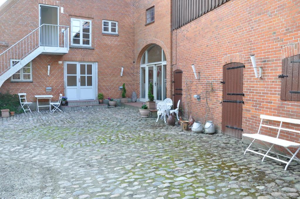 Lundsgaard Bed & Breakfast Фоборг Экстерьер фото