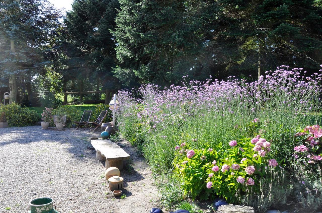 Lundsgaard Bed & Breakfast Фоборг Экстерьер фото